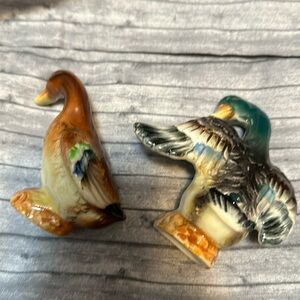 Vintage duck salt and pepper Shakers